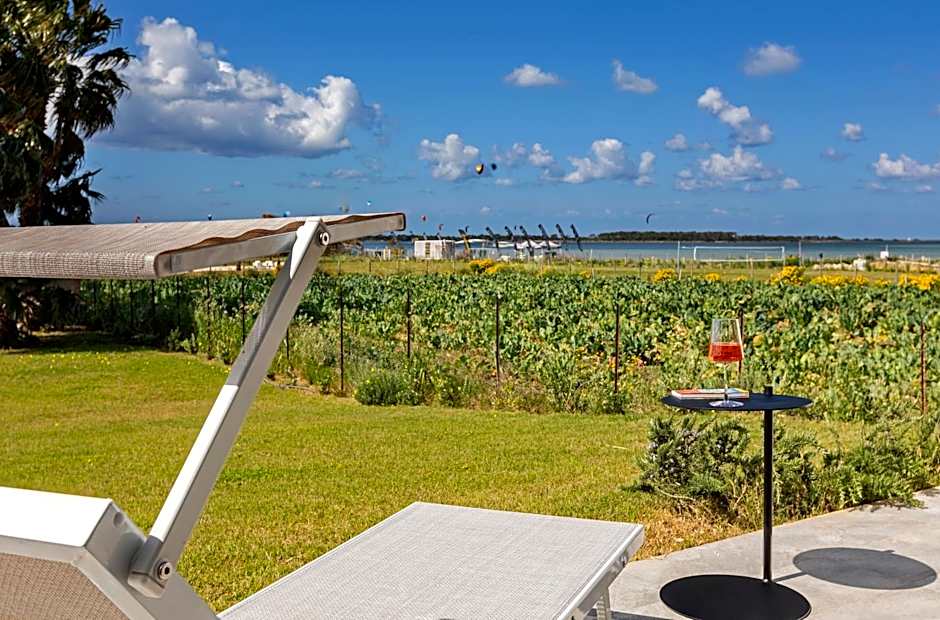 Casa B, Room 2 - mit Pool - at Lagoon - Lo Stagnone Kite Spot - Palm Kite Paradise