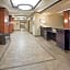 Holiday Inn Express Hotel & Suites Minot South