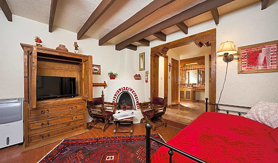 Loba Luna Bed & Breakfast