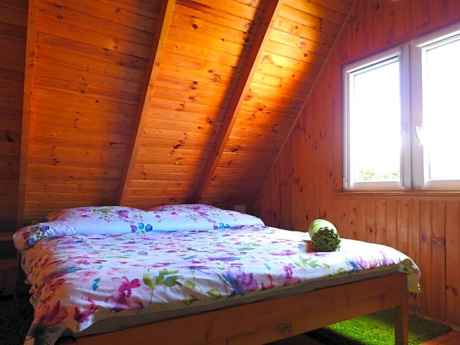 Domki u Skrzata Drewniane