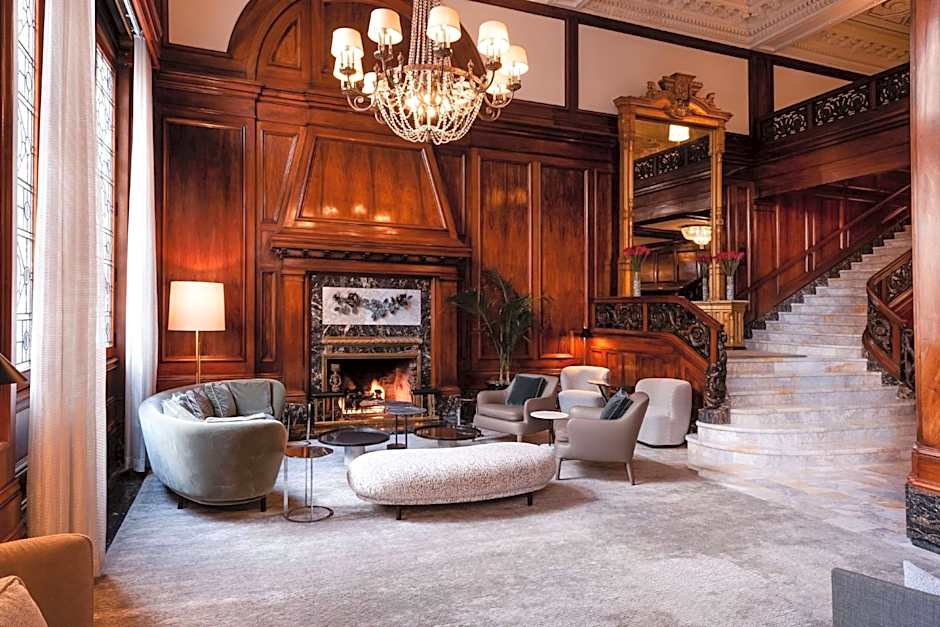 The Benson Portland, Curio Collection by Hilton