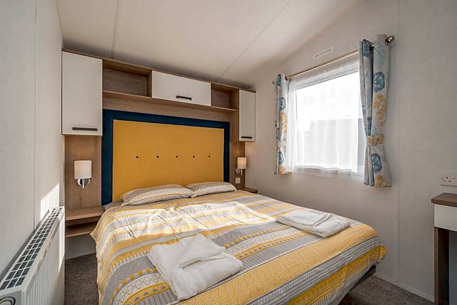 Lisa Marie-Luxury Caravan-Seton Sands-8 Berth