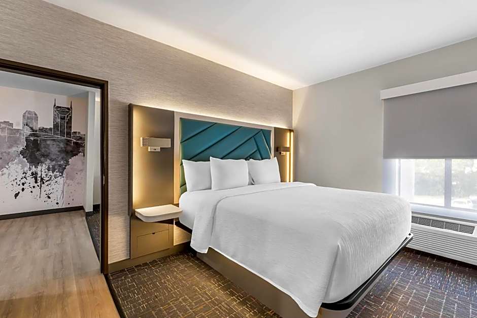 Brentwood Suites Nashville, an Ascend Collection Hotel