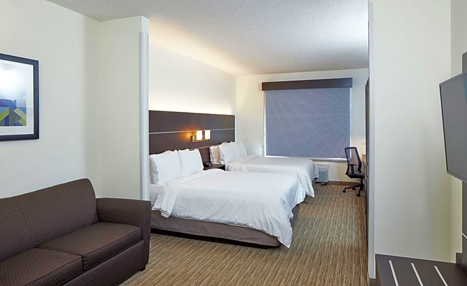 Holiday Inn Express Hotel & Suites- Gadsden