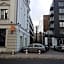 Aparthotel Pawia Deluxe- 10 min to center, self check-in, optional breakfest, parking on the street