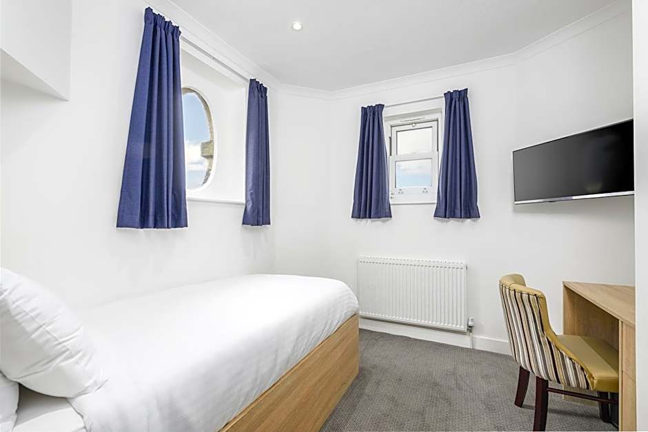 The Sandringham Hotel