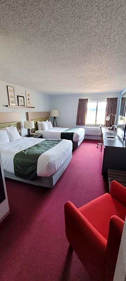 Pictured Rocks Inn and Suites