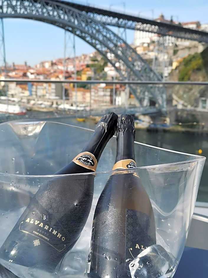 Bridge It - Suites & Views