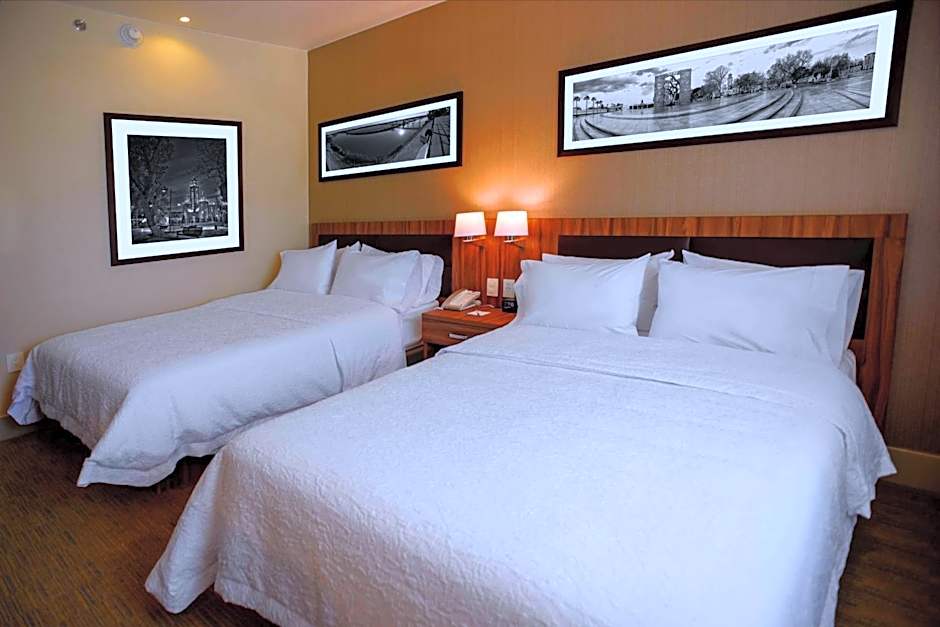 Hampton Inn By Hilton Piedras Negras