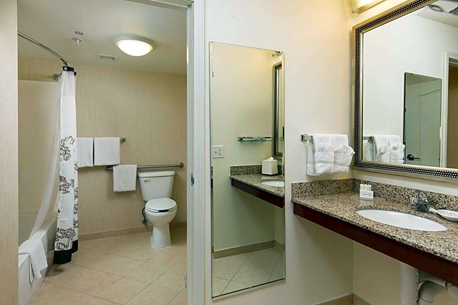 Residence Inn by Marriott Springfield Old Keene Mill