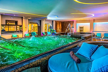 Hotel Délibáb