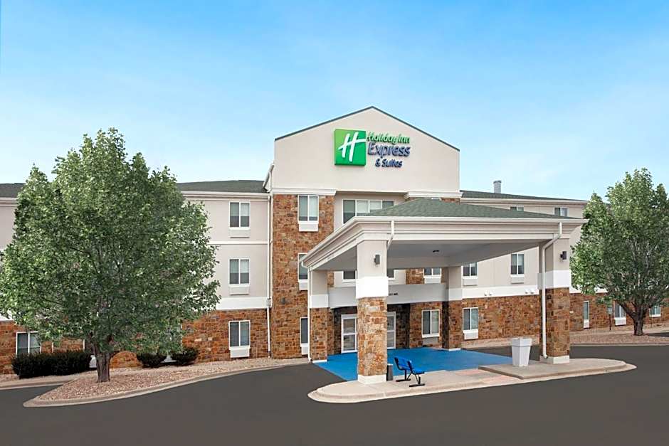 Holiday Inn Express & Suites Pekin (Peoria Area) by IHG