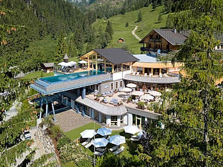 Almwellness-Resort Tuffbad