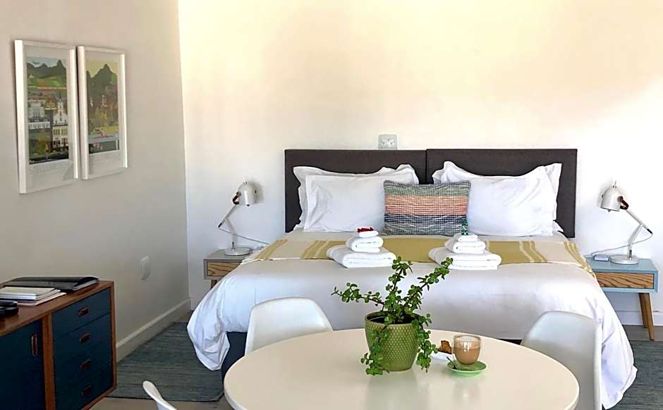 Karee Manor Guesthouse