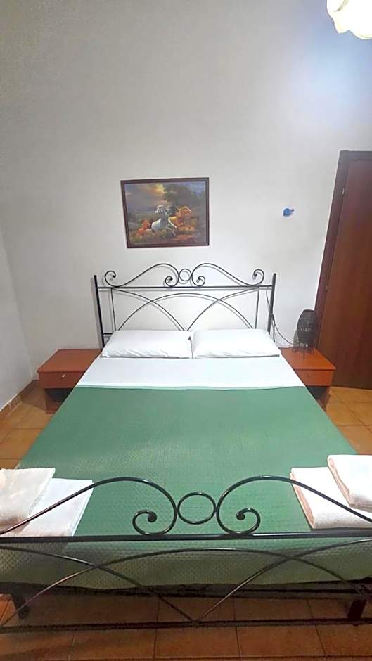 Meltin' Rome Guest House