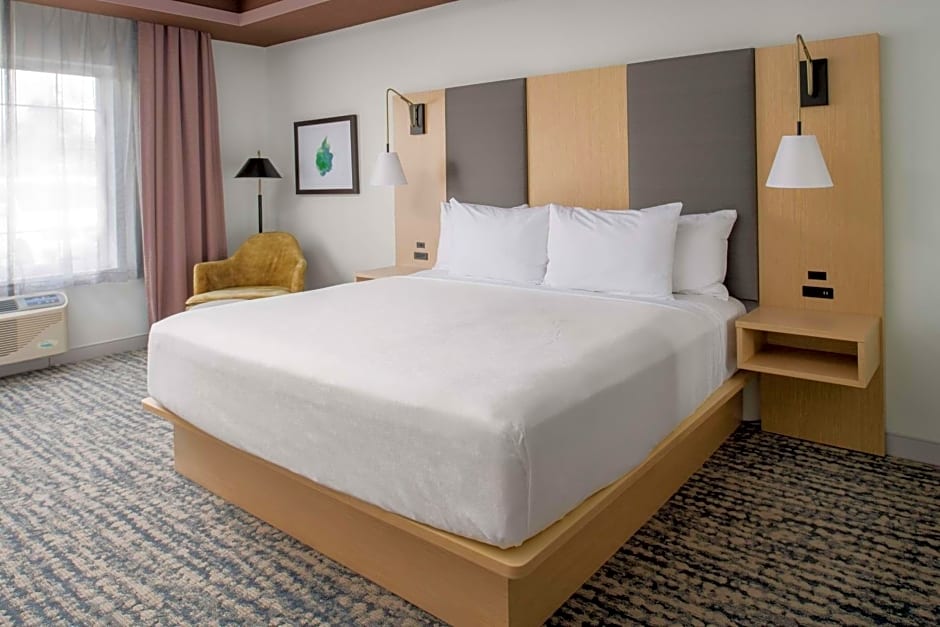 Best Western Premier Keizer Salem Hotel