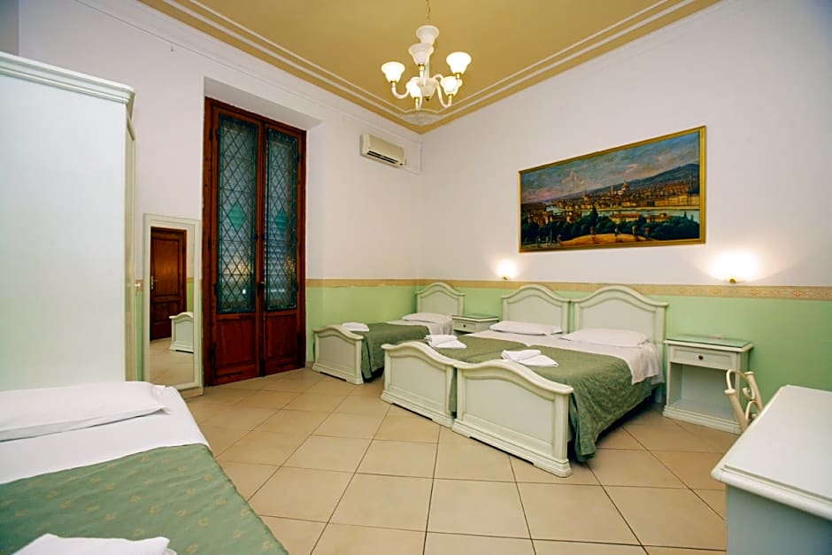 Hotel Desiree