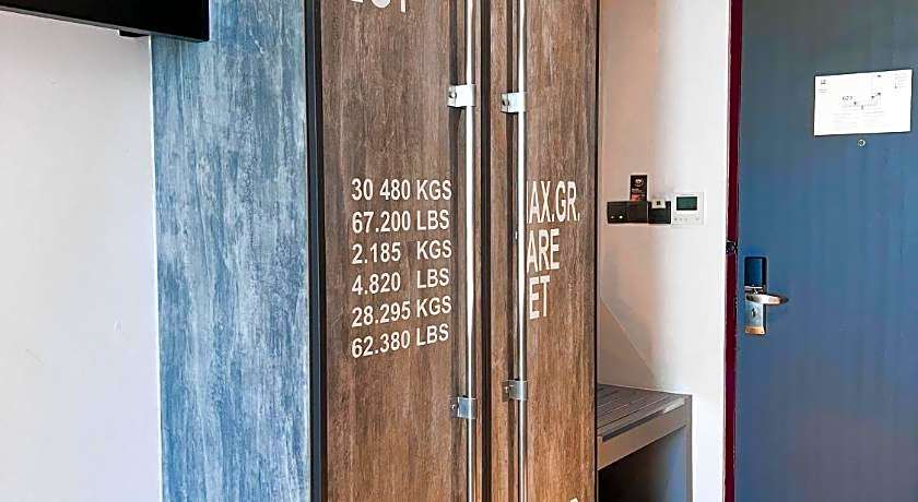 ibis Styles Batam Nagoya