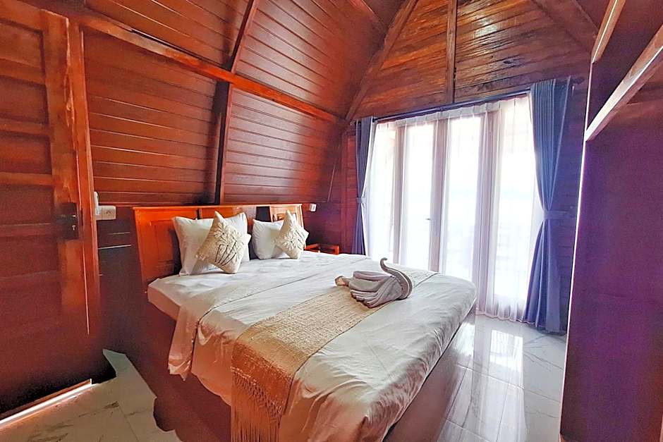 Road Beach Villa