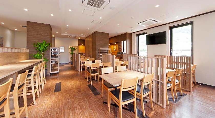 Hotel Route Inn Saiki Ekimae