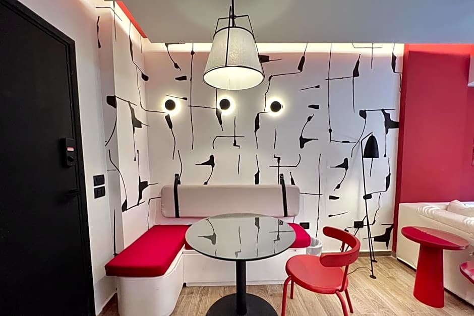 The 2 BDR Scarlet Condo 5 min to CAI Airport