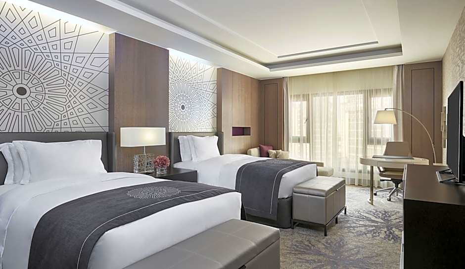 Photo 1 of 6 of Classic 2 Twin Beds, City View
