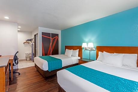 Queen Room with Two Queen Beds  Smoking