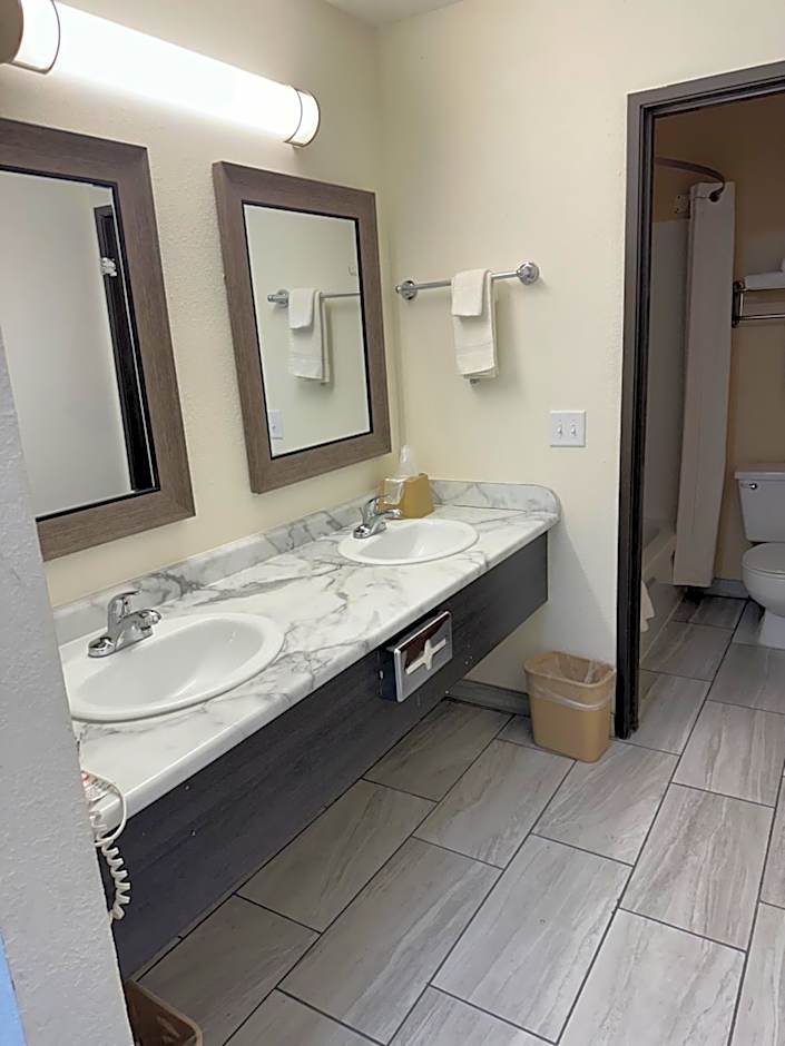 Super 8 by Wyndham Grand Island South