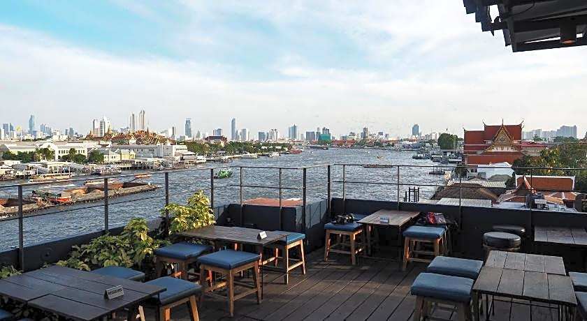 Baan Wanglang Riverside, Bangkok