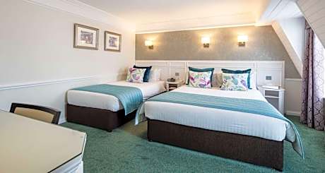 Suite-1 Double Bed, Non-Smoking, Sitting Area