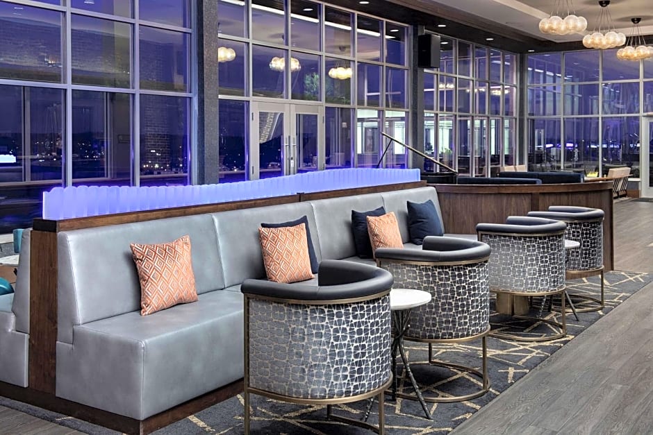 Embassy Suites By Hilton Knoxville Downtown