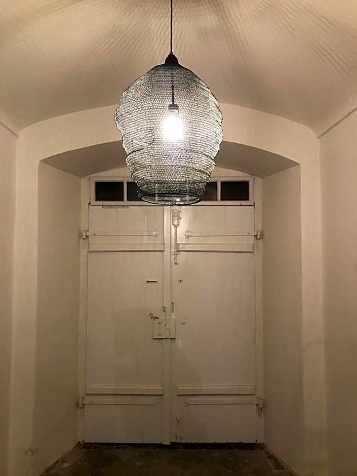 Stará Škola Hedeč