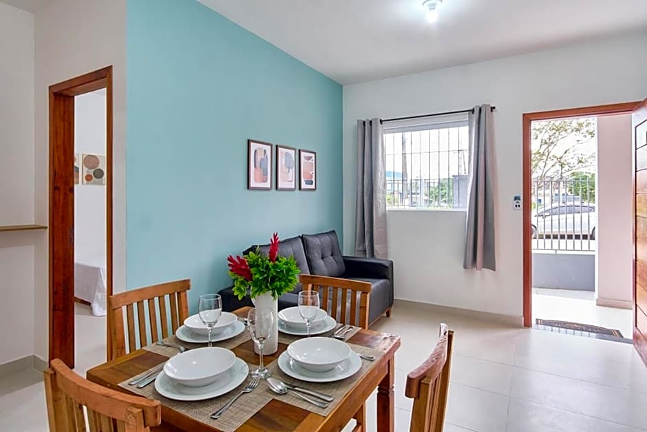 SOL 3: Charmoso com Piscina e Churrasqueira e AR