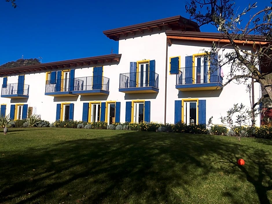 B&B Le Ginestre – Massa, WI