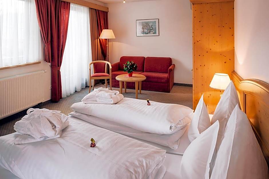 Hotel Alpenruh-Micheluzzi