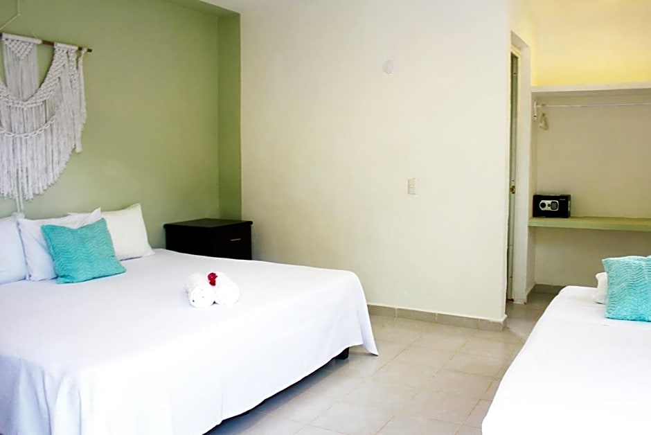 Sirenas Caribbean Rooms Holbox