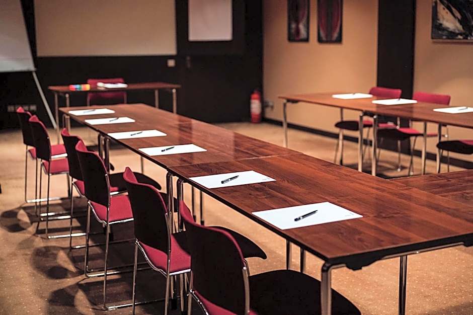 PeakTure Hotel Bucharest