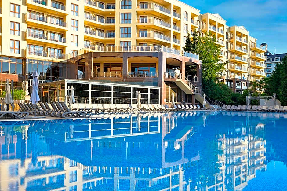 Apart Hotel Golden Line