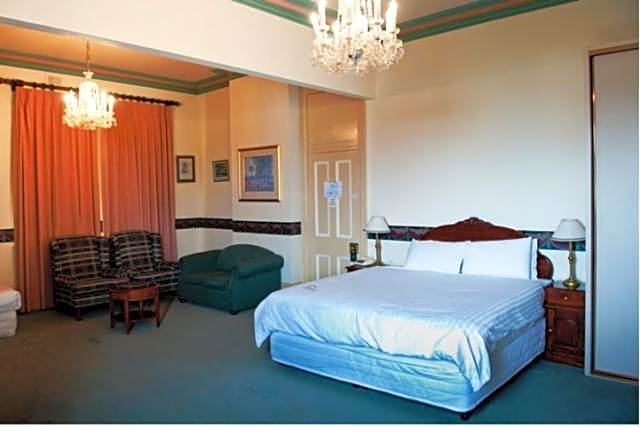 The Hotel Shamrock
