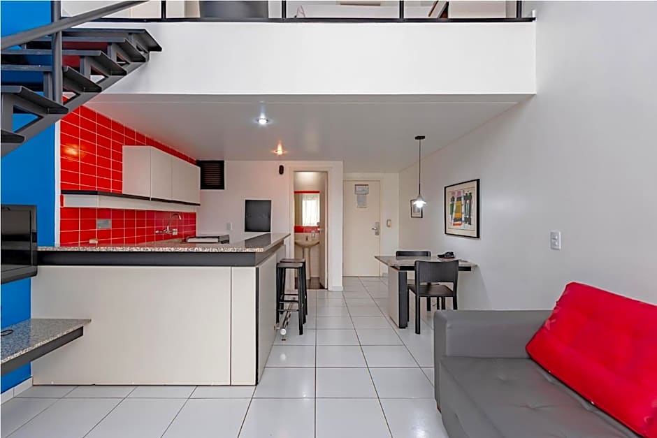 Bristol Metropolitan Flat