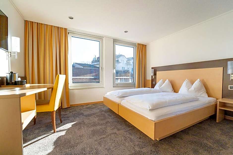 The Guesthouse by The Hey Hotel