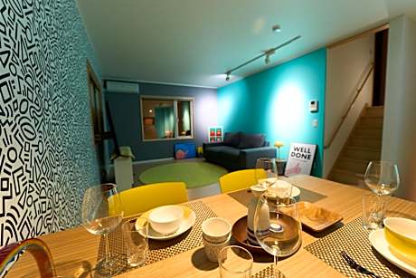 The Lobs 2, Rusutsu, Yotei view, 8 mins to Rusutsu