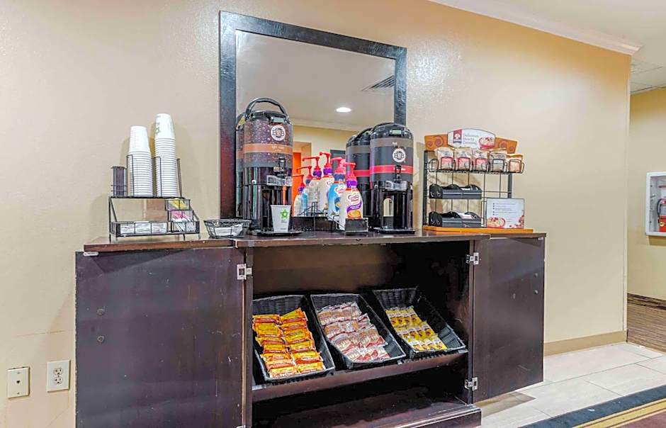 Extended Stay America Suites - Elizabeth - Newark Airport