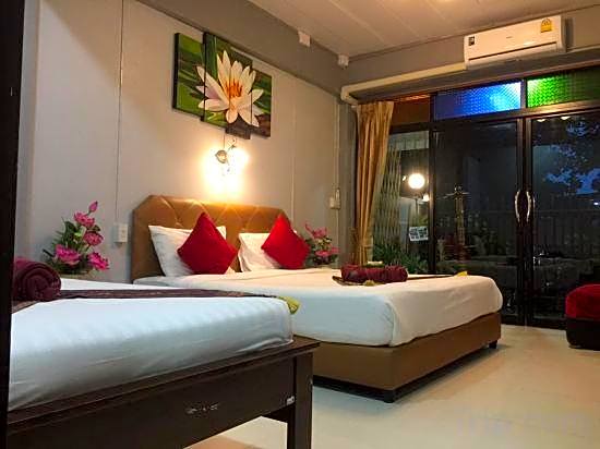 OYO 465 Krung Kao Traveller Lodge