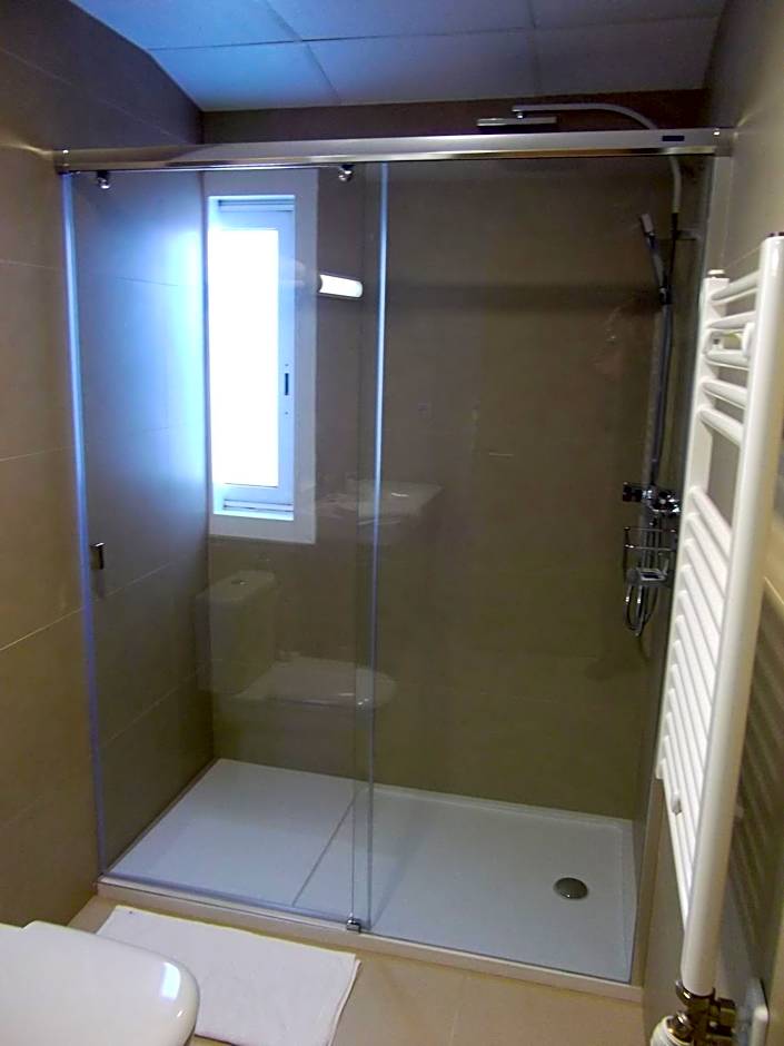 Hotel Mediterrani Express