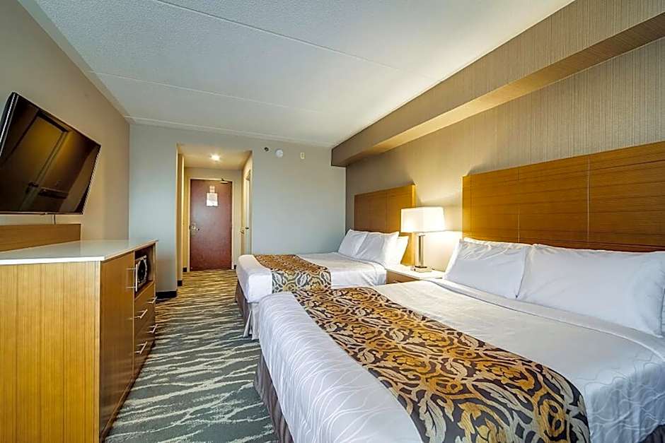 Monte Carlo Inns Brampton Suites