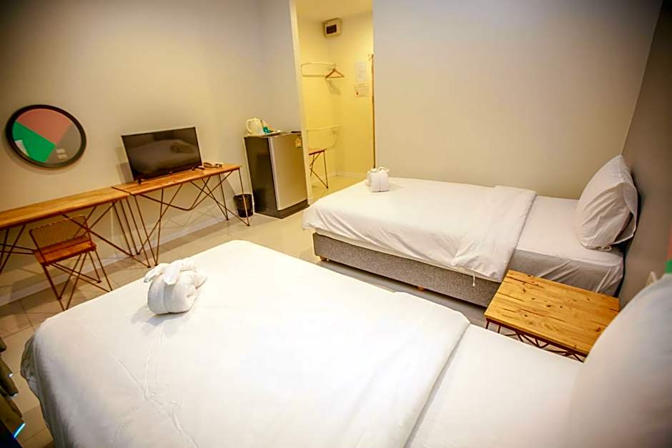 iRabbit Hotel