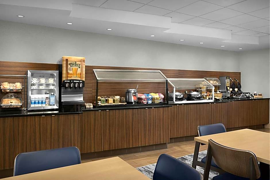 Fairfield Inn & Suites by Marriott Winston-Salem Hanes Mall