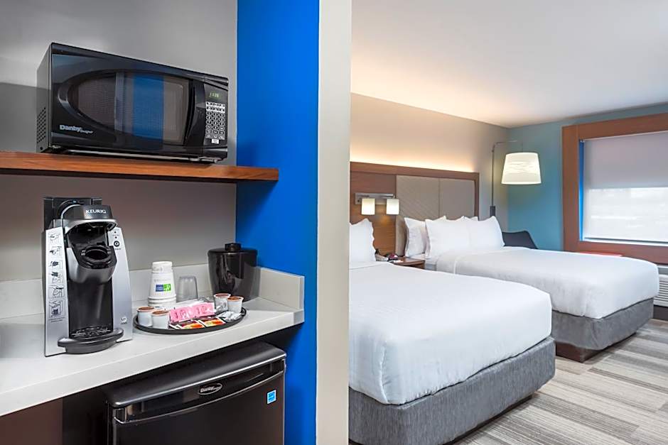 Holiday Inn Express & Suites West Plains Southwest By IHG