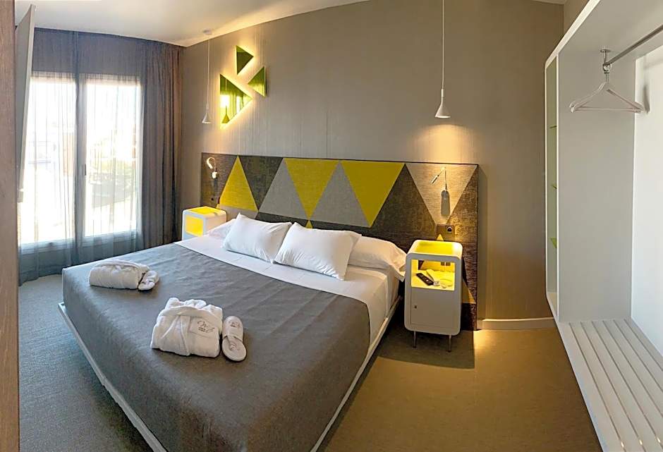 Hotel Macia Sevilla Kubb